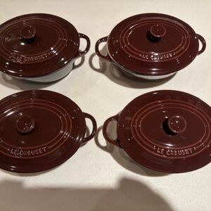 Le Creuset Oval Crockery Cocottes x 4 (Ganache Brown)